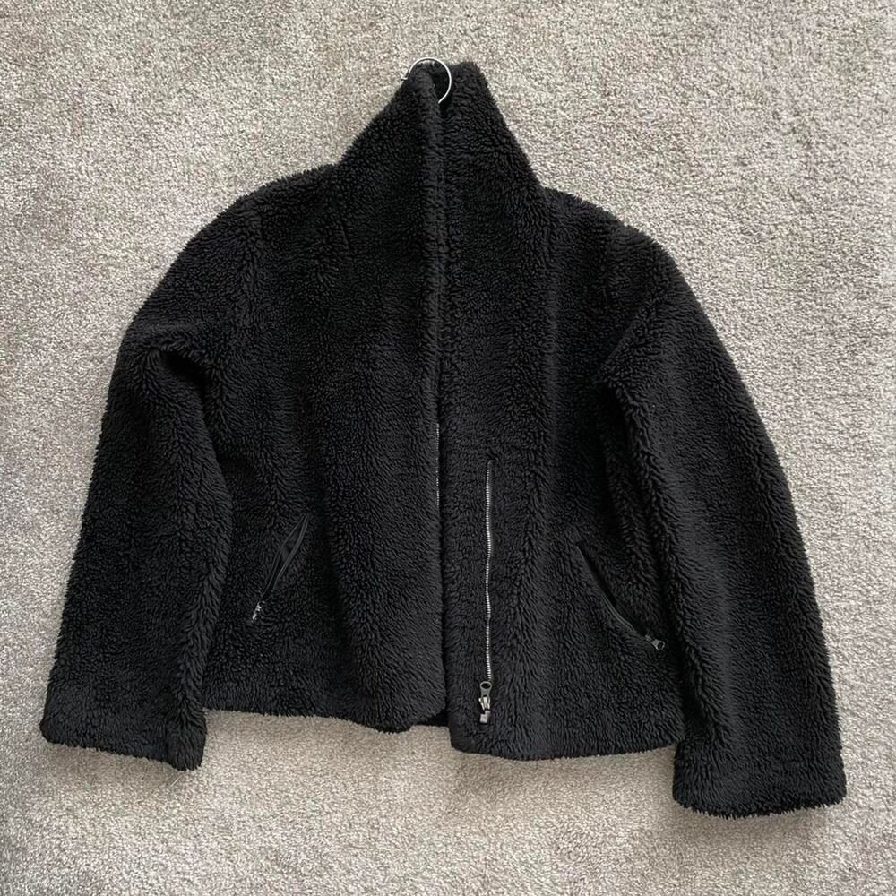 Alo Yoga Women's Black Fleece / Sherpa Zip Jacket